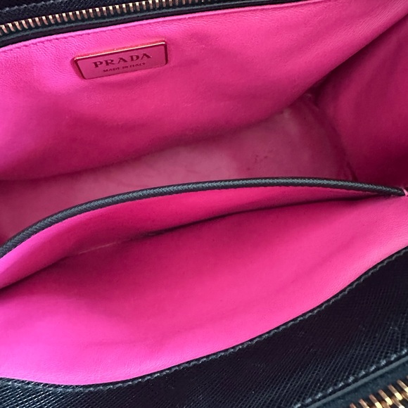 AUTH PRADA Vitello Black & Pink Saffiano Leather Crocodile Double Zip Small Tote - Picture 10 of 15